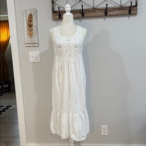 Shabby Chic White Cotton Eyelet Sleeveless Nightgown